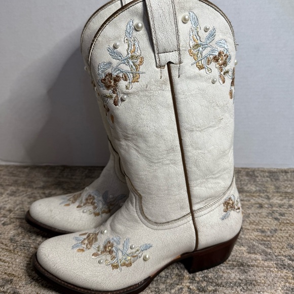 Shyanne Byrdie Crack Embroidered Western Boots - Picture 11 of 13